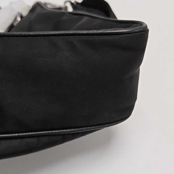 Re-Edition2005 Nylon Black