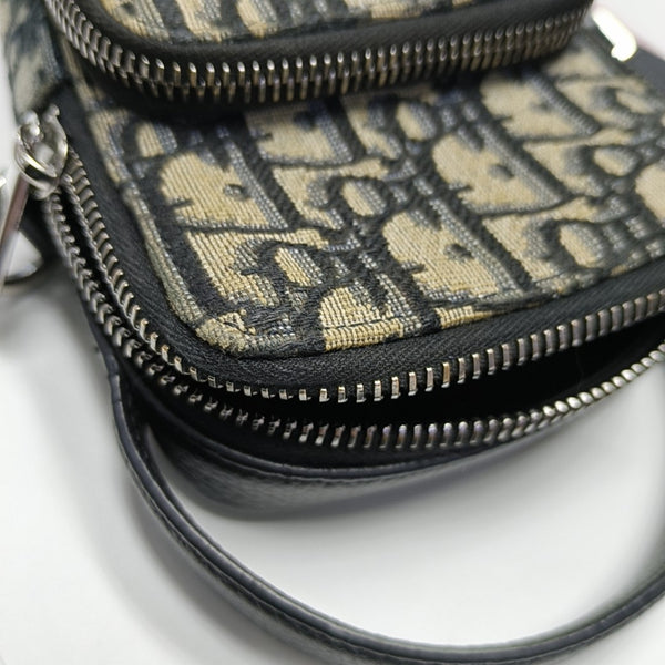 Rider Oblique Canvas Black