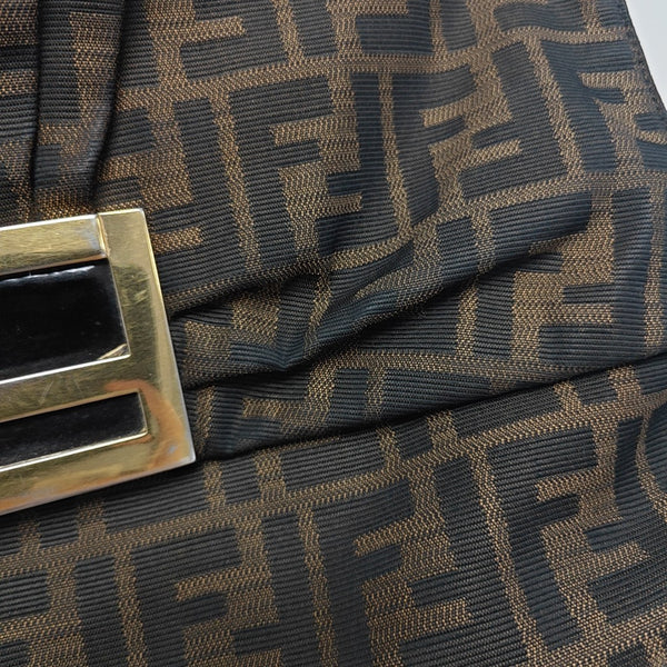 Mia Canvas Brown