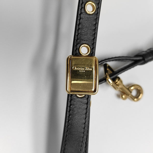 Authenticated pre-owned Bobby Calfskin Black - Shoulder Bag at Looply
