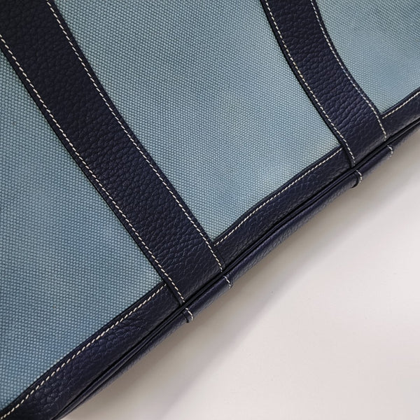 Garden Party 36 Canvas Blue