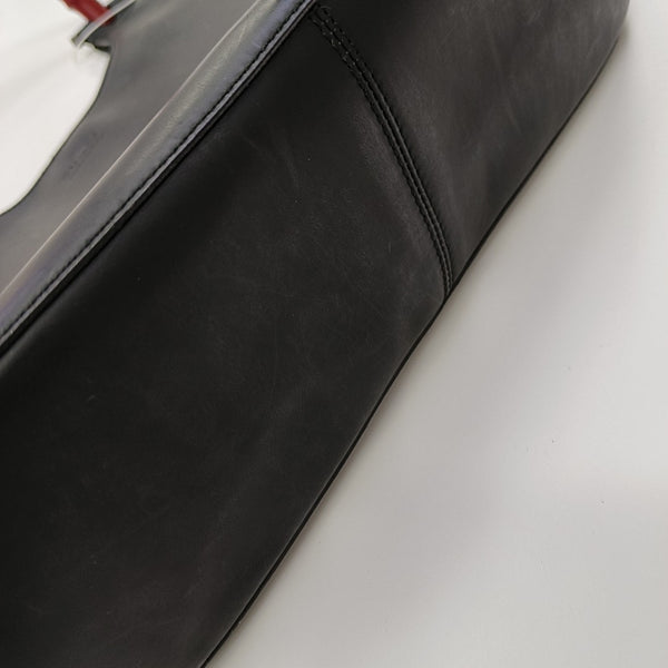 Special Material Shoulder Bag Black