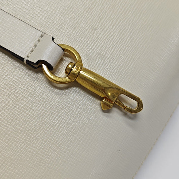Stud Sign Calfskin White