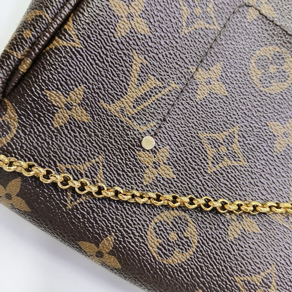 FAVORITE MM Monogram Coated Canvas Brown