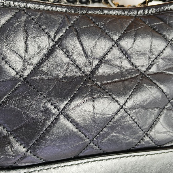 GABRIELLE Small Quilted Calfskin Black