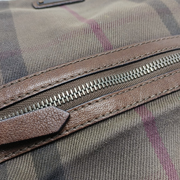 Canvas Brown