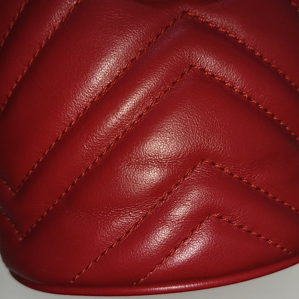 GG Marmont Mini Piel de Becerro Roja