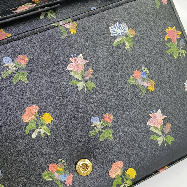 Calfskin Shoulder Bag Black