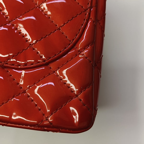 2.55 225 (small) Quilted Patent Leather Red