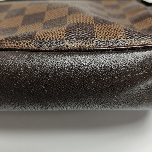 TROUSSE MAKE UP Damier Ebene Coated Canvas Brown