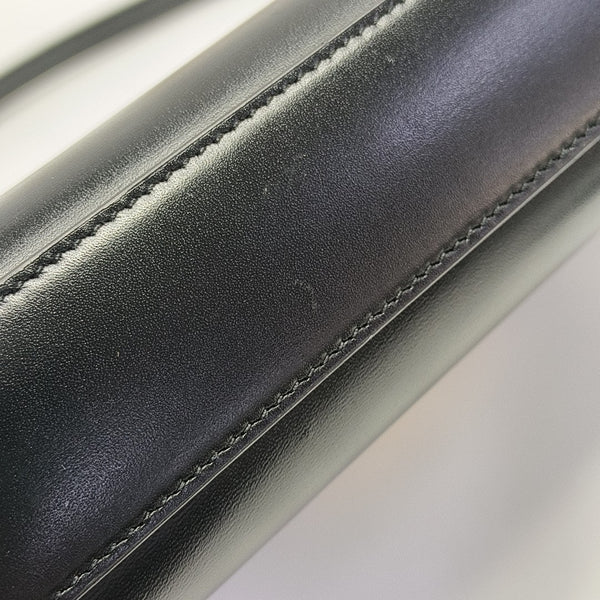MANHATTAN Small Calfskin Black