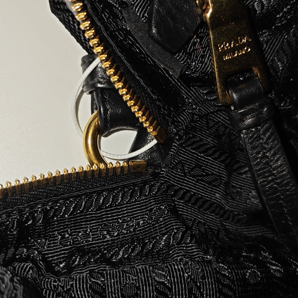 Nylon Shoulder Bag Black