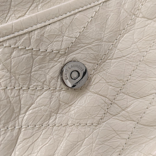 NIKI Medium Chevron Calfskin Gray