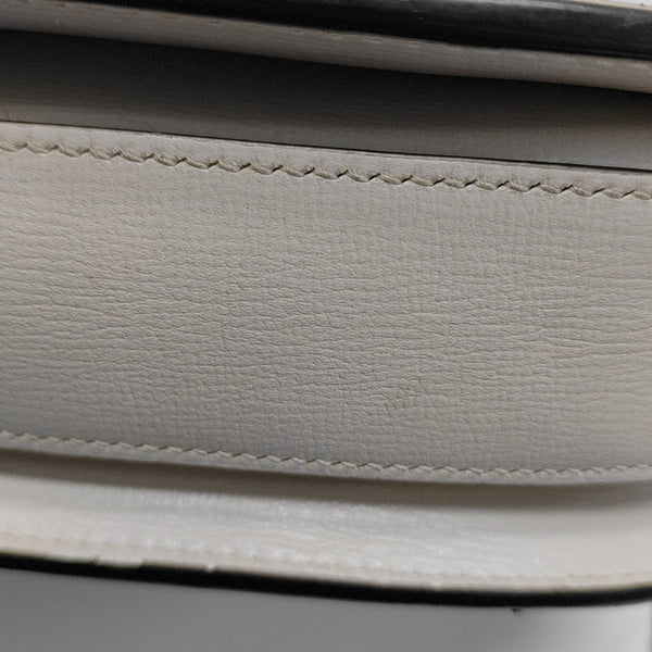 Authenticated pre-owned Horsebit 1955 Small Calfskin White - Shoulder Bag at Looply