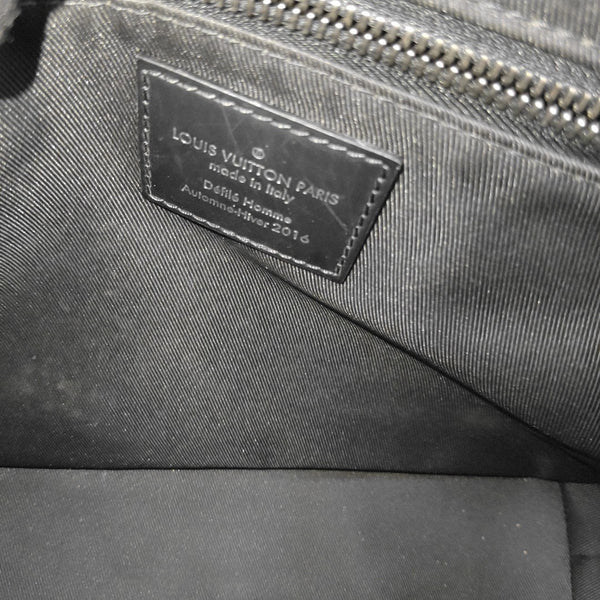 VOYAGER PM Lona Monogram Revestida Negra