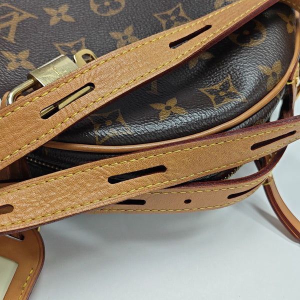 BOITE CHAPEAU MM Monogram Coated Canvas Brown