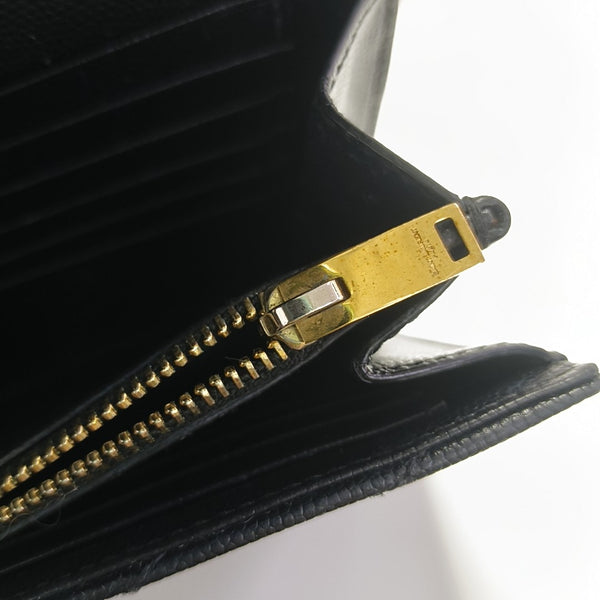 MONOGRAM Medium Chevron Calfskin Black