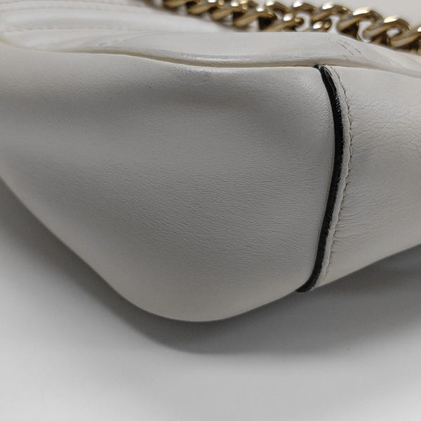 GG Marmont Medium Quilted Calfskin White