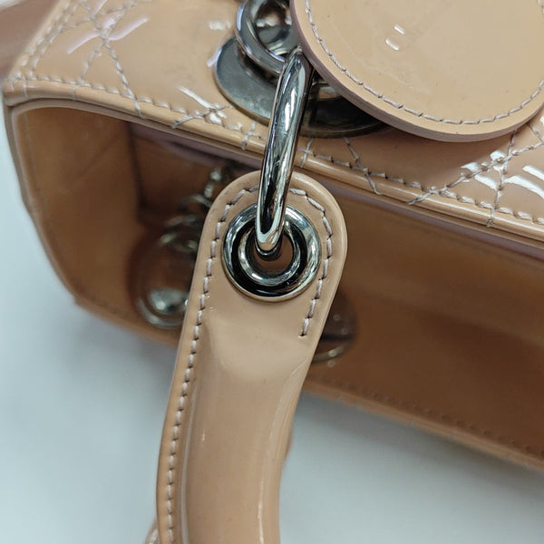Lady Dior Medium Cannage Patent Leather Pink