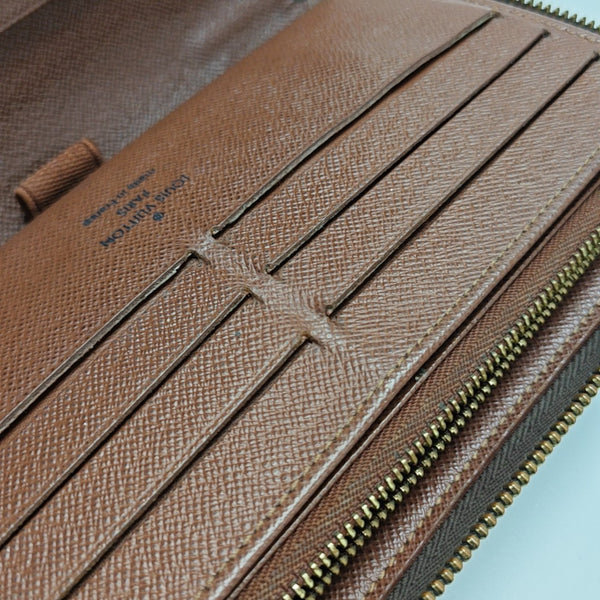 ZIPPY Monogram Coated Canvas Brown Wallet