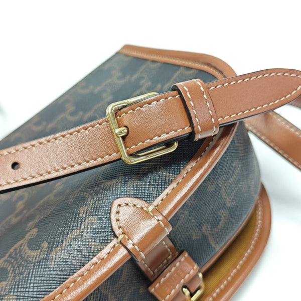 FOLCO Medium Coated Canvas Brown