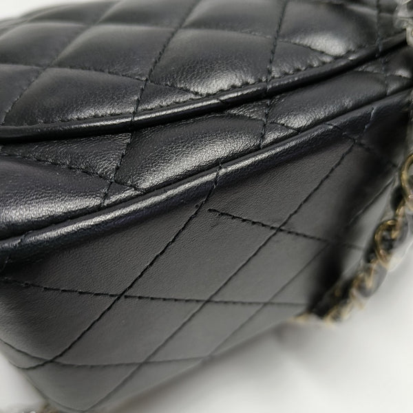 CLASSIC FLAP Mini Quilted Lambskin Black