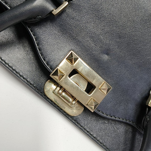 Rockstud Small Calfskin Black