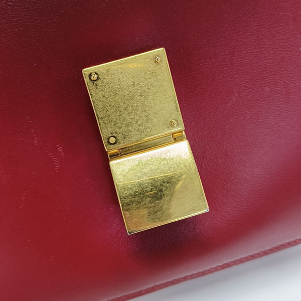 CLASSIC BOX Piel de ternera mediana Roja