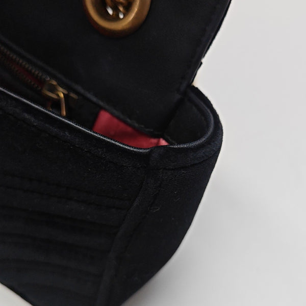 GG Marmont Medium Quilted Velvet Black