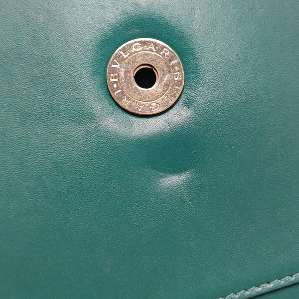 SERPENTI FOREVER Medium Calfskin Green