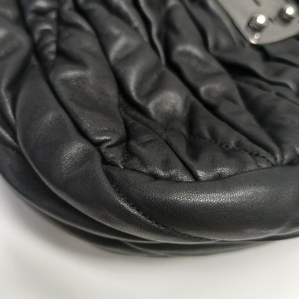 Miu Coffer Quilted Lambskin Black