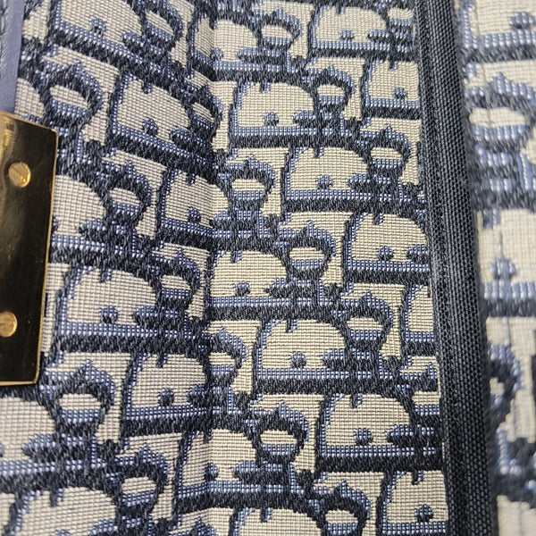 30 Montaigne Mini Oblique Canvas Blue