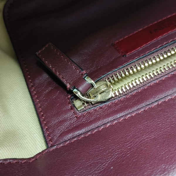 Rockstud Small Calfskin Red