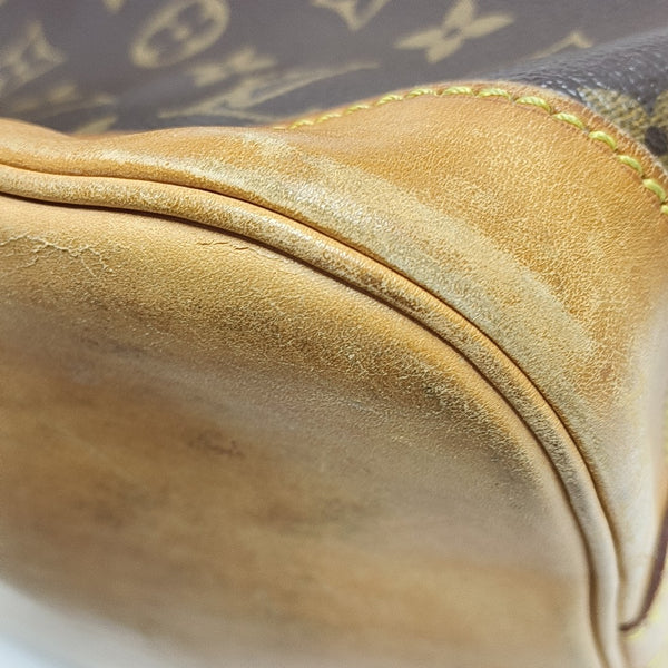 NOÉ MM Monogram Coated Canvas Brown