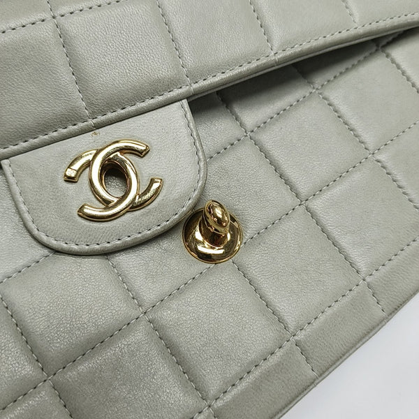 CHOCOLATE BAR Quilted Lambskin Gray