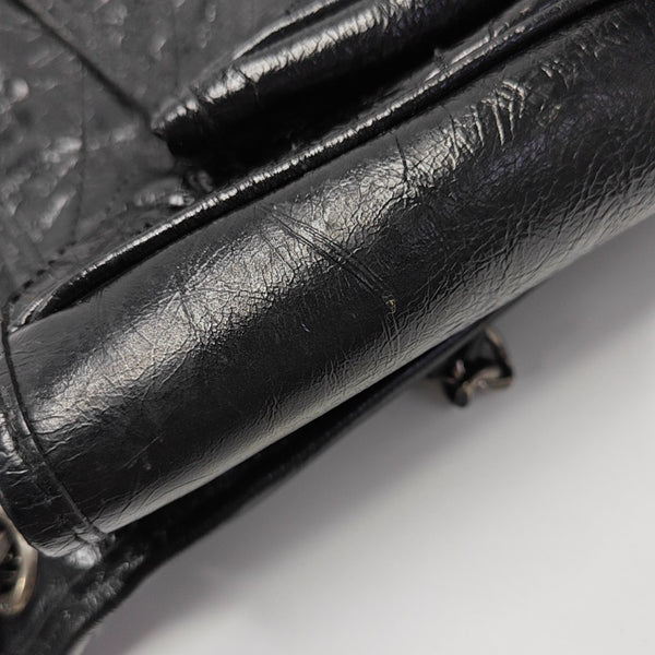NIKI Large Chevron Calfskin Black