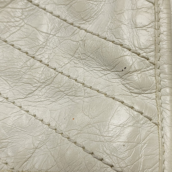 NIKI Medium Chevron Calfskin White