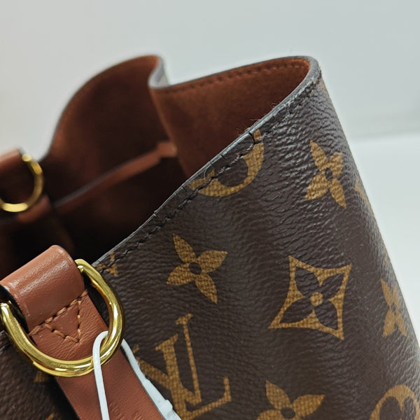 NÉONOÉ MM Monogram Coated Canvas Brown