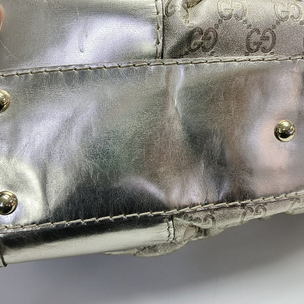 Queen Monogram Calfskin Gold