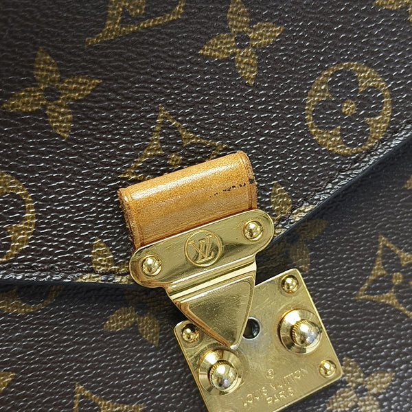 MÉTIS MM Monogram Coated Canvas Brown