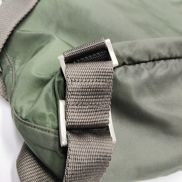 Vela Small Nylon Green