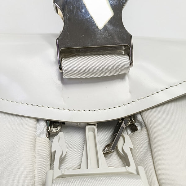 Fabric White
