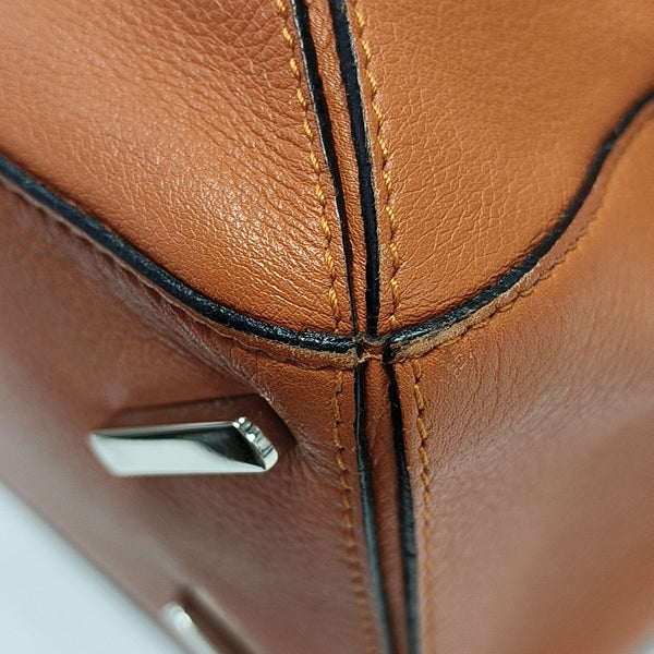 Puzzle Medium Calfskin Orange