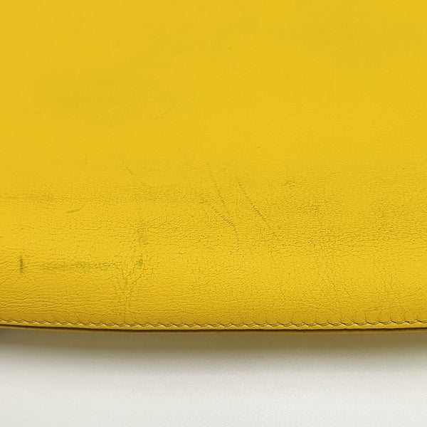 T Pouch Calfskin Yellow