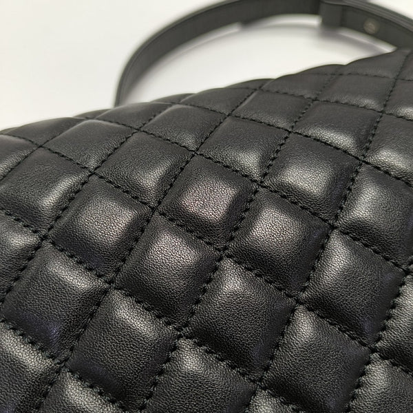 BOY CHANEL Medium Quilted Calfskin Black