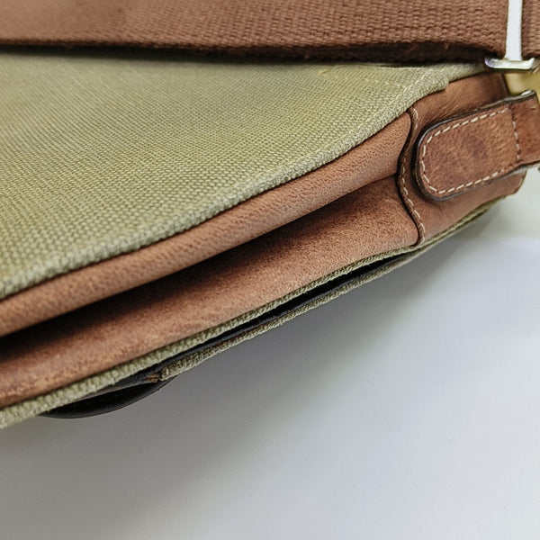 Saddle Canvas Beige