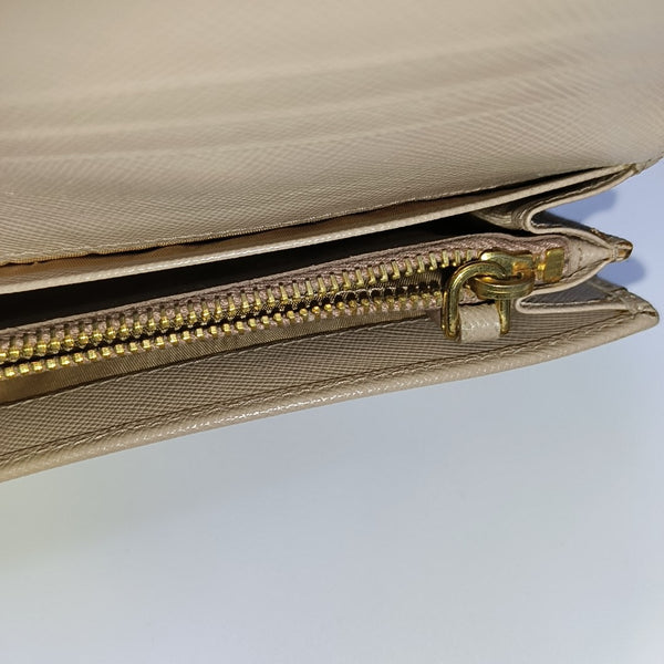 Fiocco Bow Saffiano Calfskin Pink Wallet