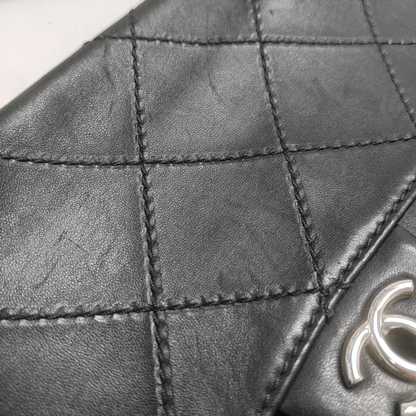 Quilted Lambskin Shoulder Bag Black