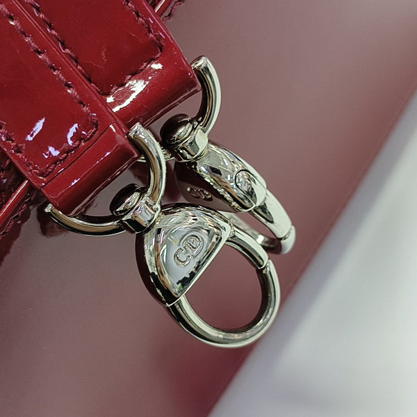 Lady Dior Medium Cannage Patent Leather Red