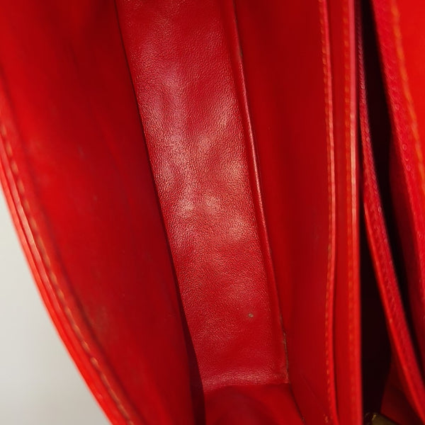 2.55 225 (small) Quilted Patent Leather Red